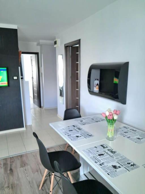 Apartament Na 4 Pietrze Neumarkt Exterior foto
